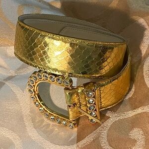 Vintage Elegant Genuine Snake Skin In Gold with Rhinestone Buckle
